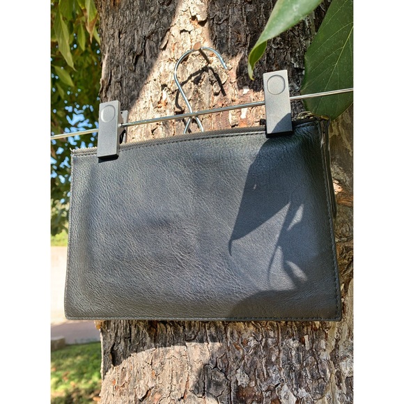Madewell Black Leather Pouch Clutch - Picture 2 of 3